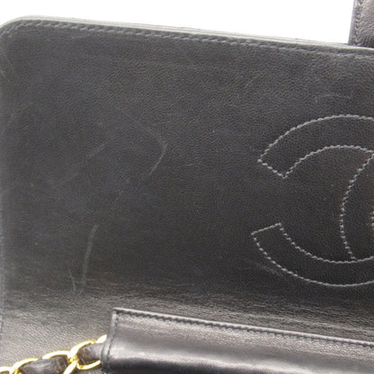 Chanel Quilted Leather Single Flap Bag Leather Crossbody Bag in New Condition