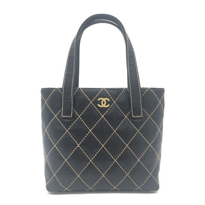 Chanel Wild Stitch Tote Bag Leather Tote Bag A18126 in New Condition