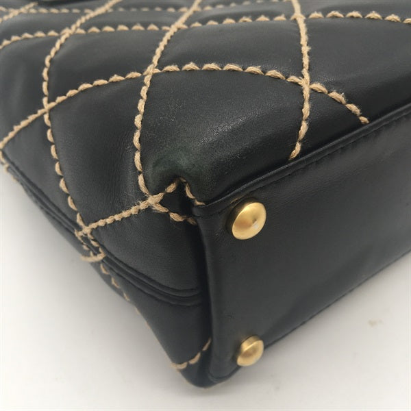 Chanel Wild Stitch Tote Bag Leather Tote Bag A18126 in New Condition