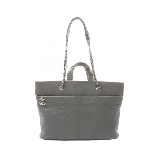 Chanel Caviar Matelasse Tote Bag Leather Tote Bag 20339830 in New Condition