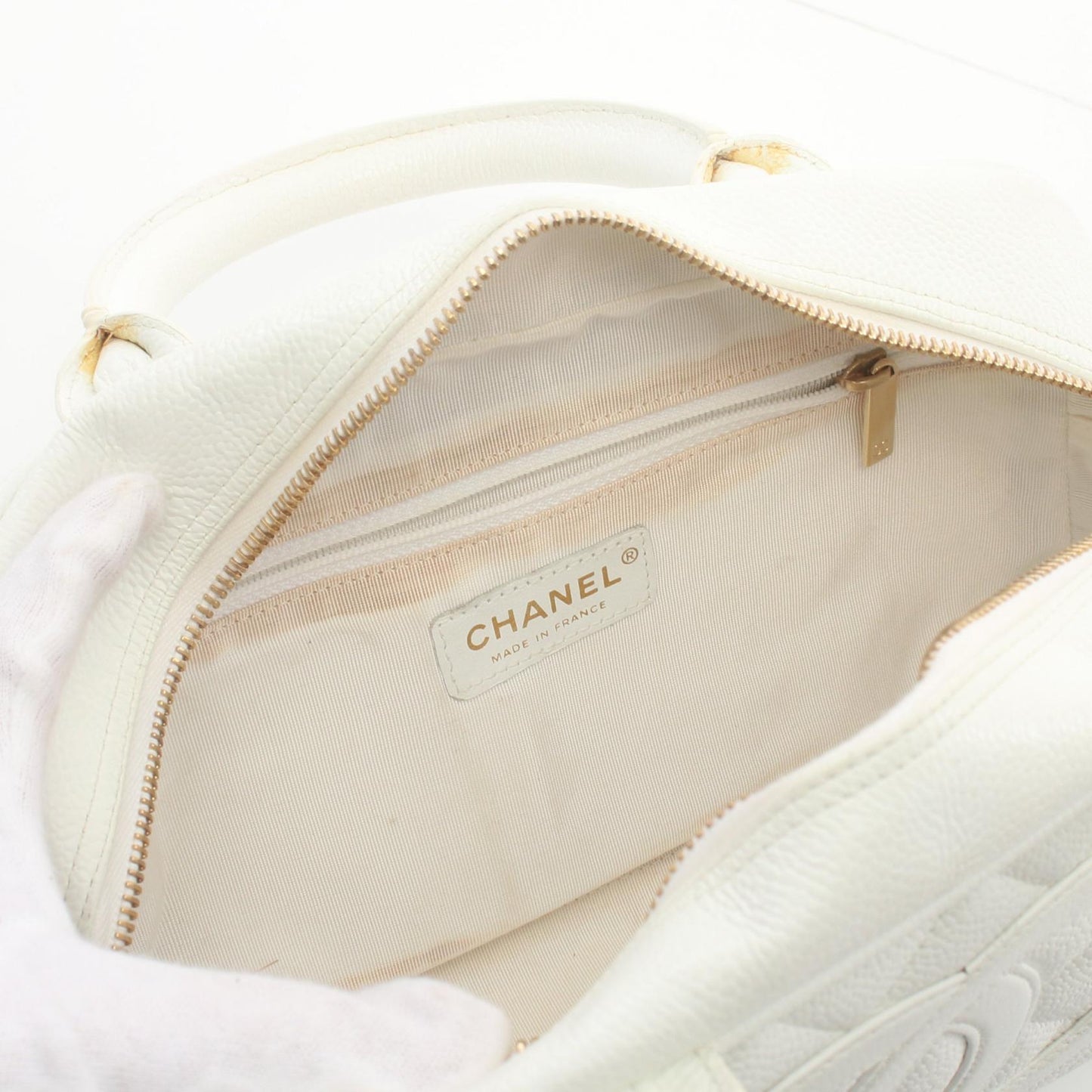 Chanel CC Quilted Caviar Bowling Bag Leather Handbag A20996 in New Condition