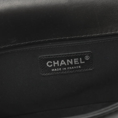 Chanel Boy Chain Shoulder Bag Leather Shoulder Bag 18504877 in Great Condition