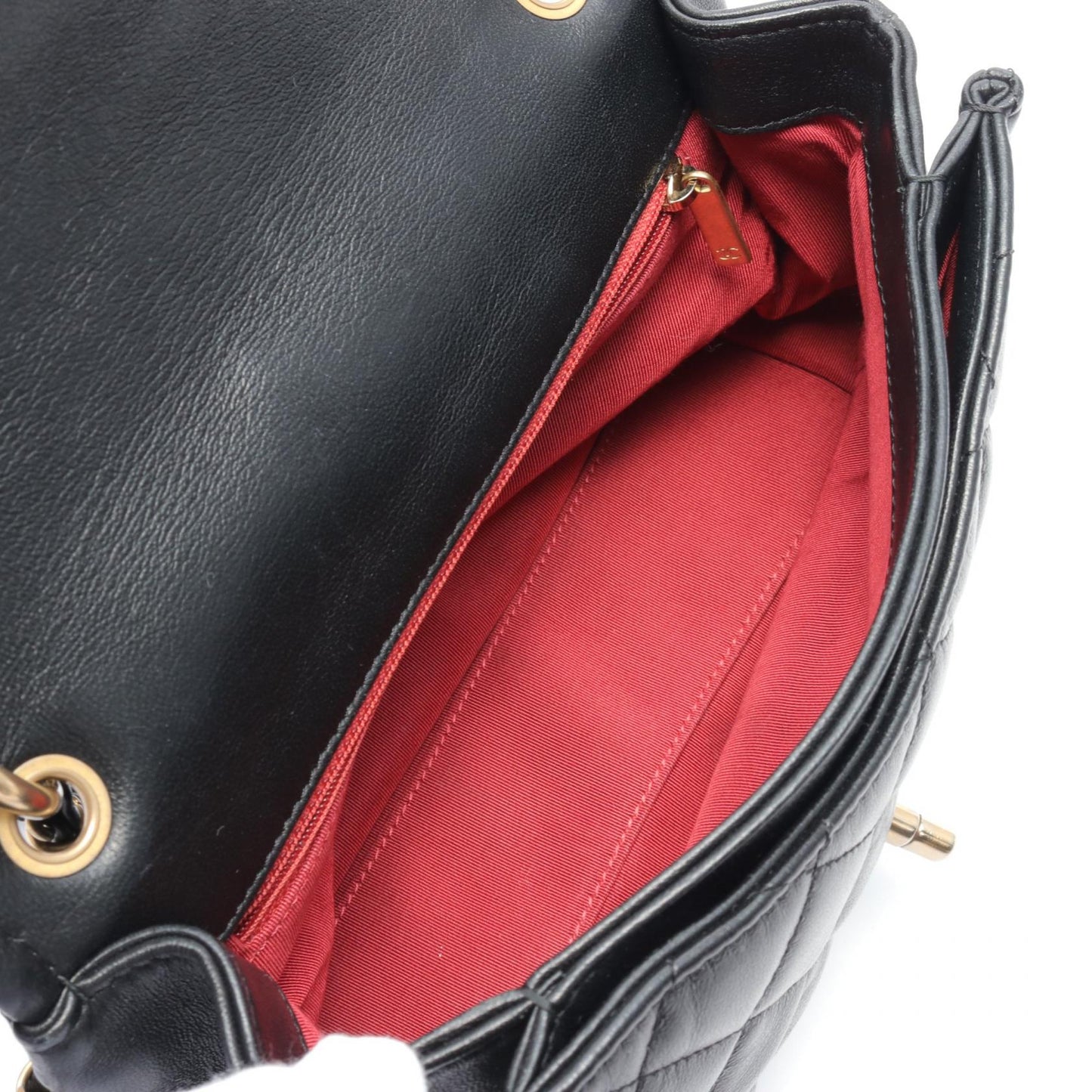 Chanel Matelasse Lambskin Shoulder Bag Black