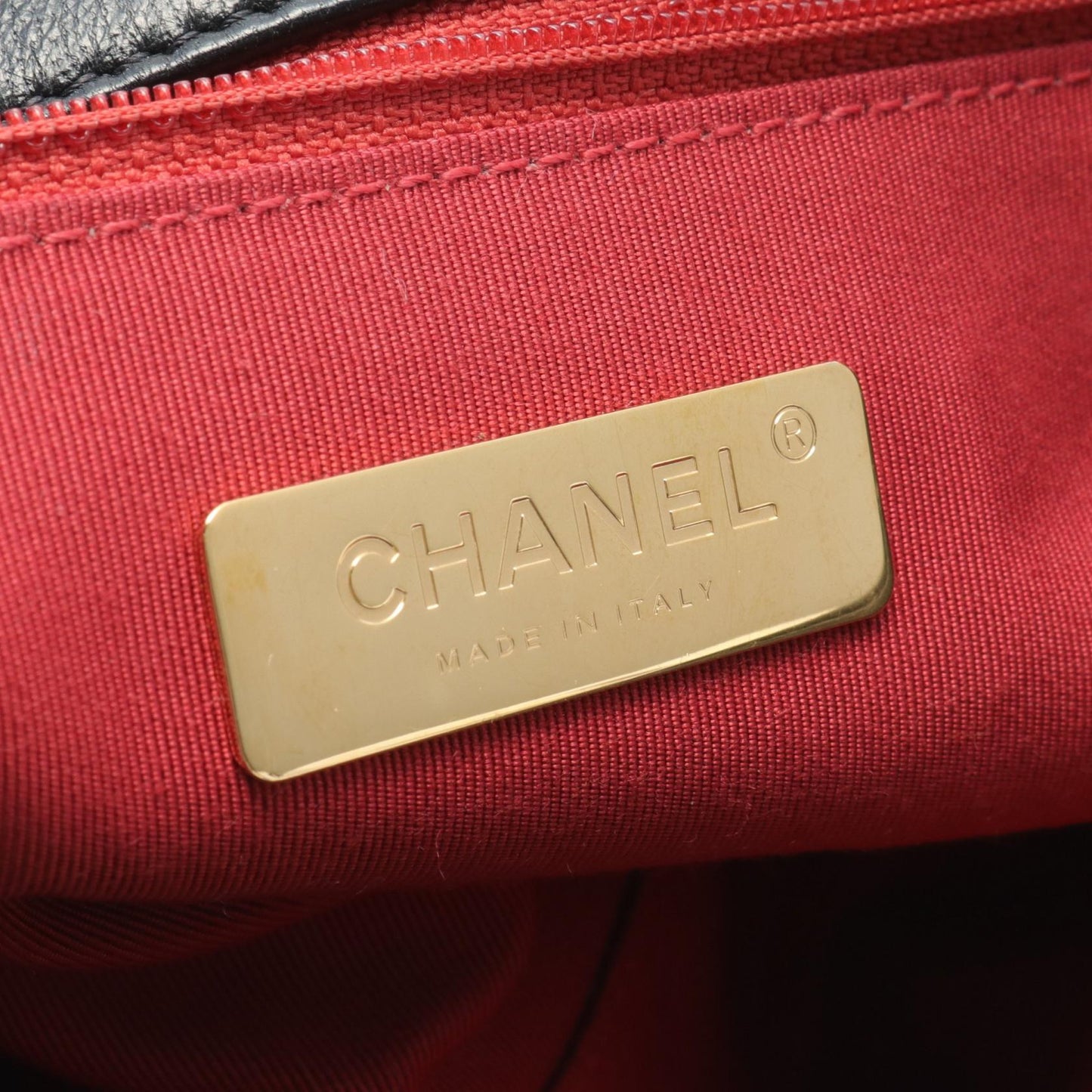 Chanel Matelasse Lambskin Shoulder Bag Black
