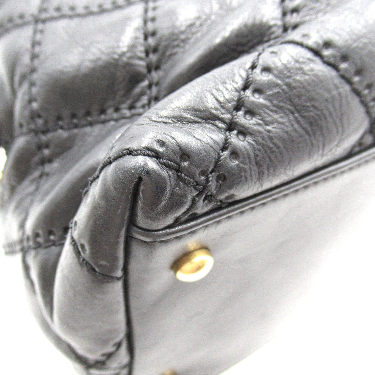 Chanel CC Quilted Leather Zip Tote Leather Tote Bag in New Condition