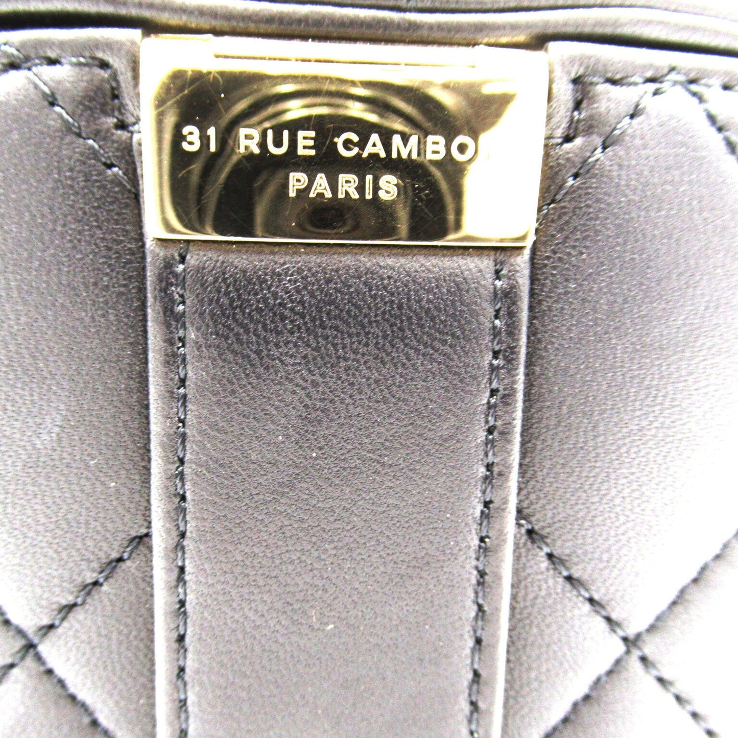 Chanel CC Matelasse Vanity Shoulder Bag Leather Shoulder Bag 29236862