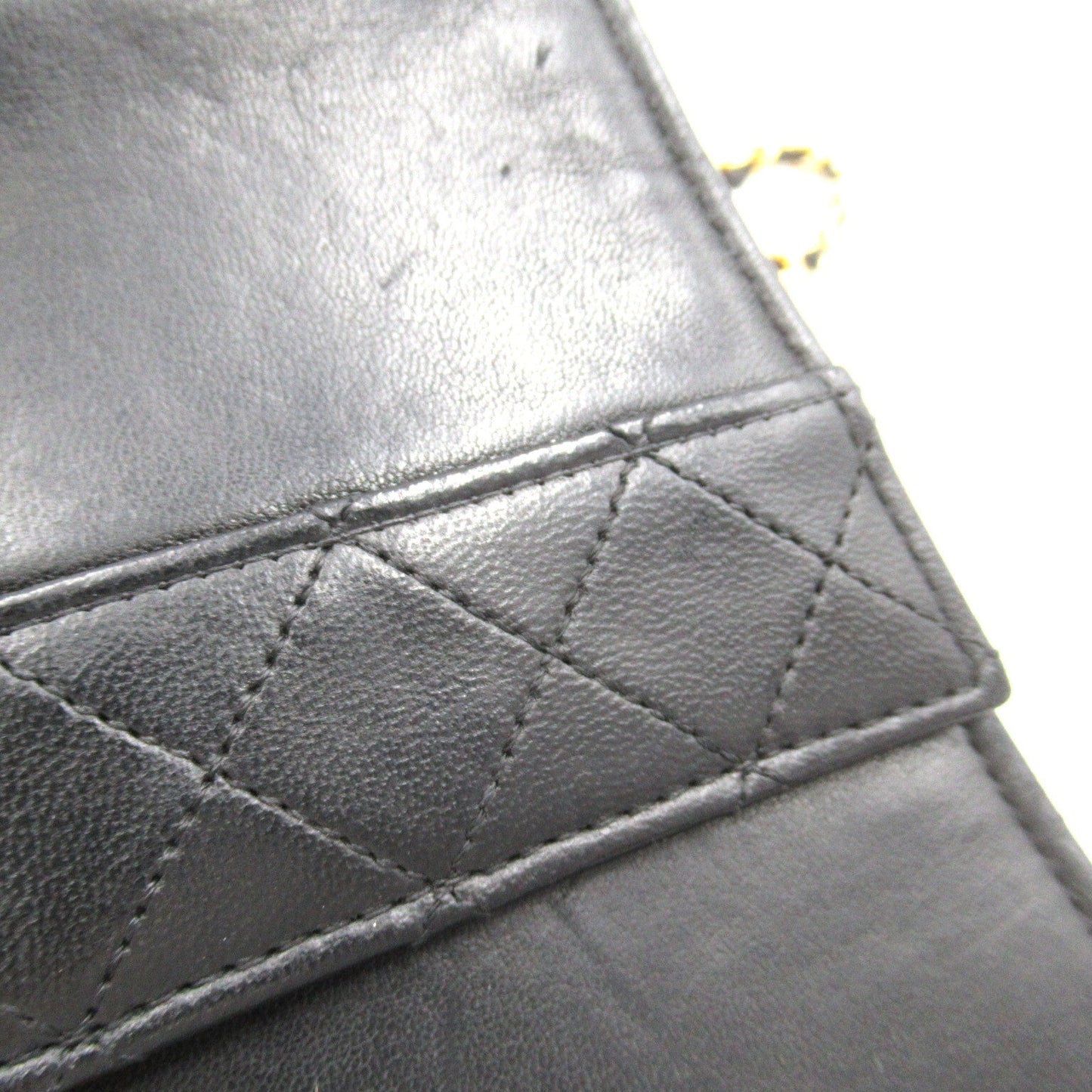 Chanel CC Chain Shoulder Bag Leather Shoulder Bag 1819001 in New Condition