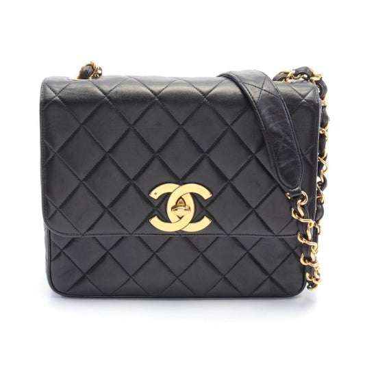 Chanel Matelasse Lambskin Shoulder Bag Black