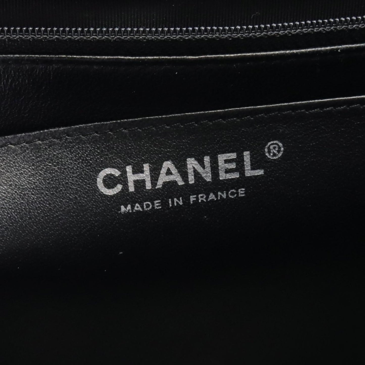 Chanel Caviar Skin Shoulder Bag Black