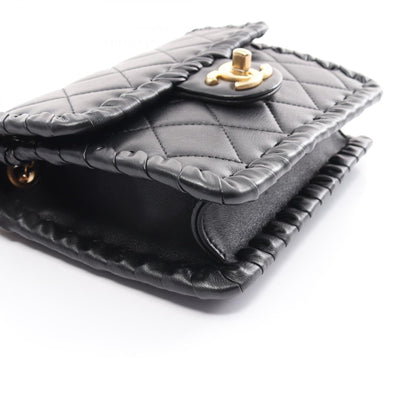 Chanel Matelasse Lambskin Shoulder Bag Black