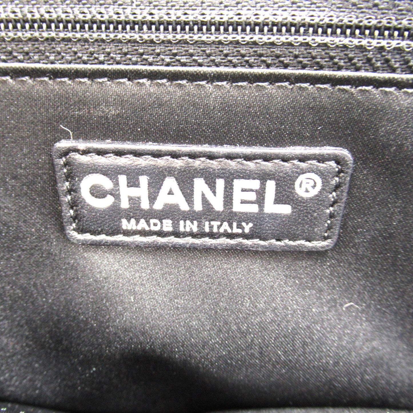 Chanel CC Caviar Grand Shopping Tote  Leather Tote Bag A50995 in Great Condition