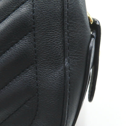 Chanel CC Chevron Flap Messenger Bag  Leather Shoulder Bag in New Condition