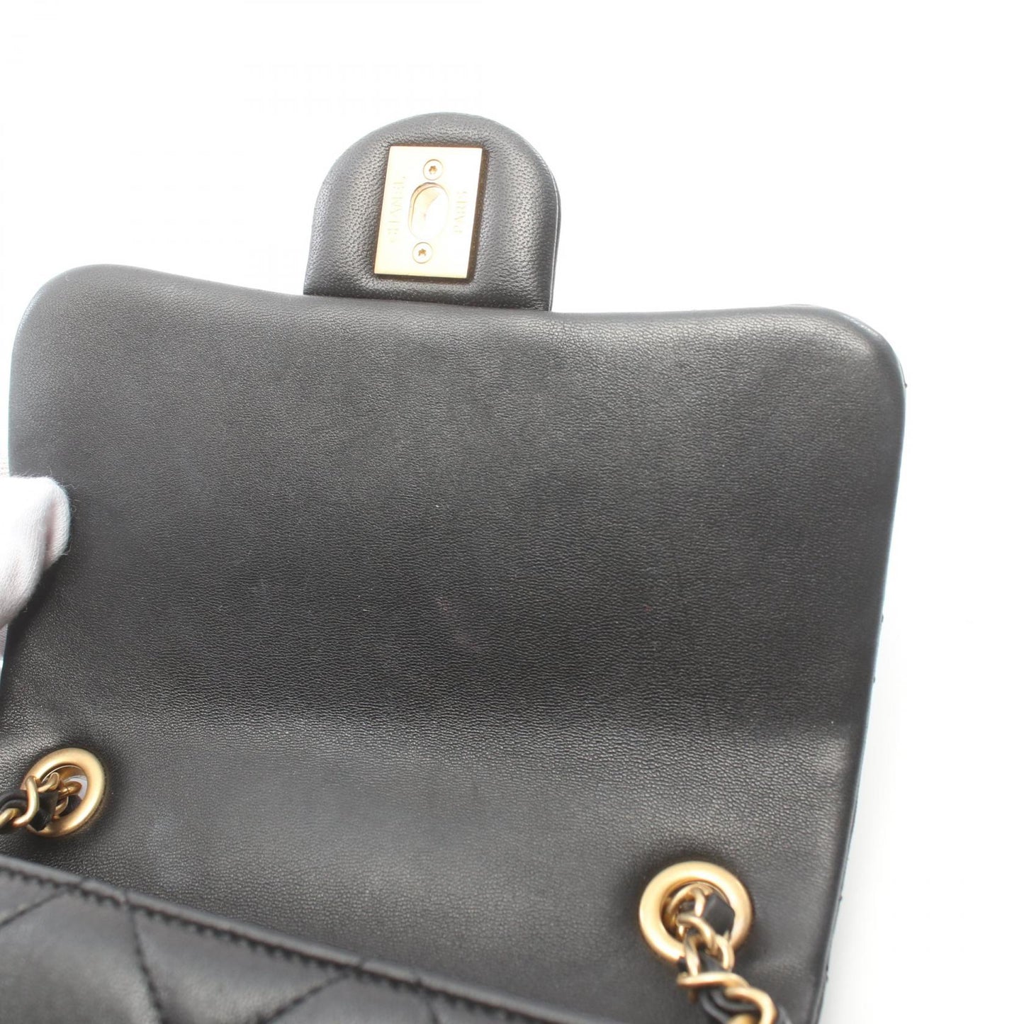 Chanel CC Quilted Leather Round Handle Bag Leather Handbag AS1357