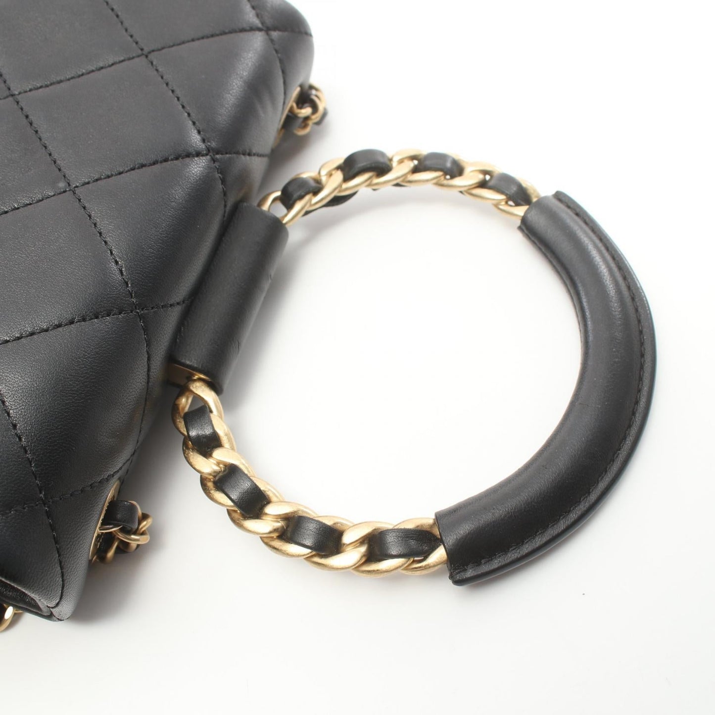 Chanel CC Quilted Leather Round Handle Bag Leather Handbag AS1357