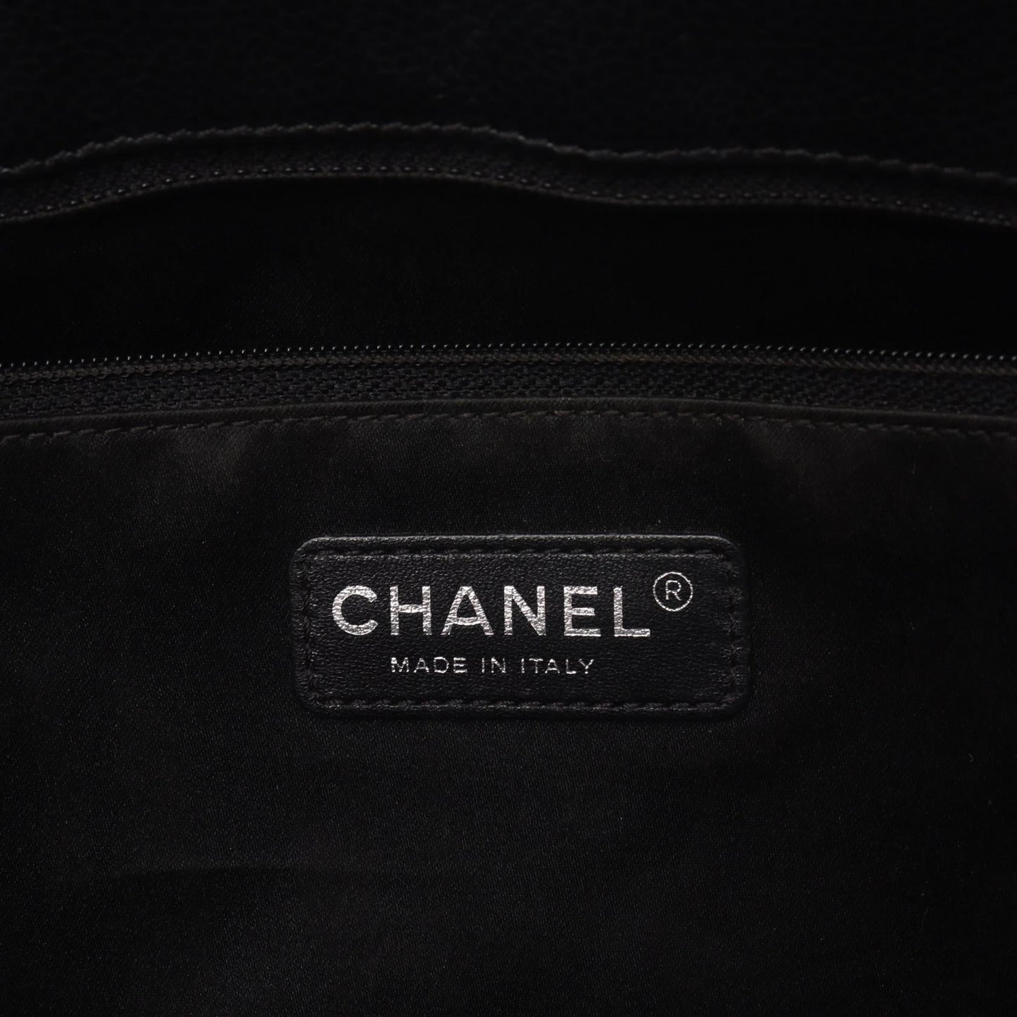 Chanel Caviar GST Leather Tote Bag A50995 in New Condition