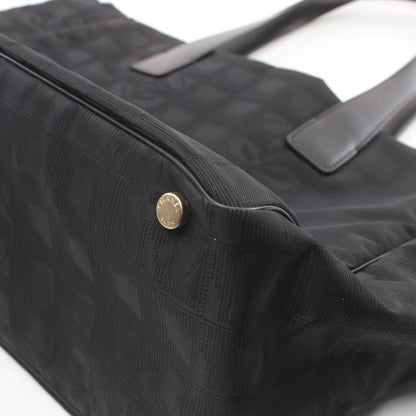 Chanel New Travel Line Tote Bag Canvas Tote Bag A15991 in Great Condition