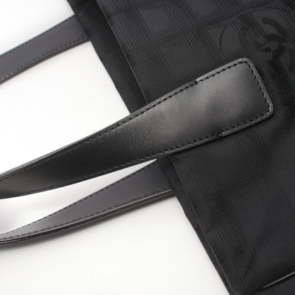Chanel New Travel Line Tote Bag Canvas Tote Bag A15991 in Great Condition