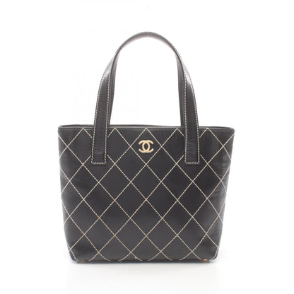 Chanel Wild Stitch Leather Tote Bag A18126