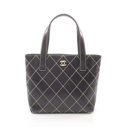 Chanel Wild Stitch Leather Tote Bag A18126