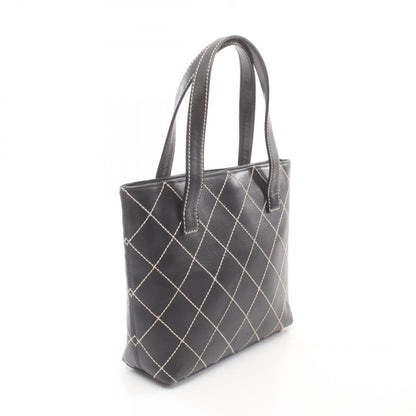 Chanel Wild Stitch Leather Tote Bag A18126