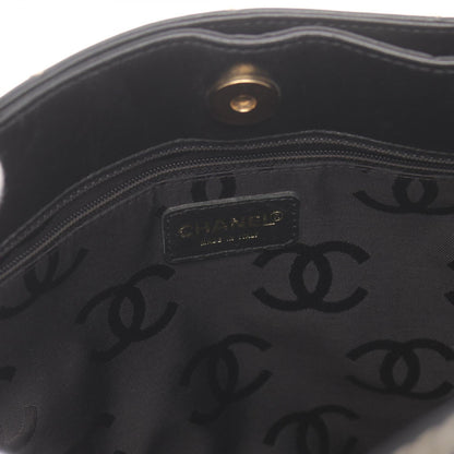 Chanel Wild Stitch Leather Tote Bag A18126