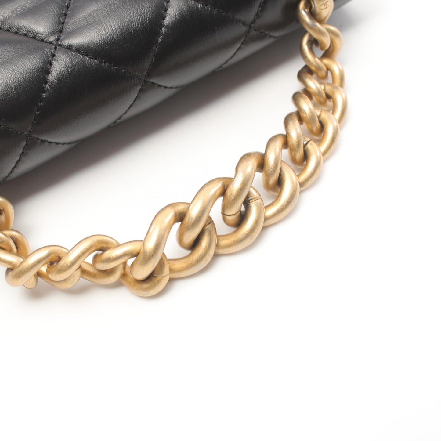 Chanel Matelasse Leather Shoulder Bag Black