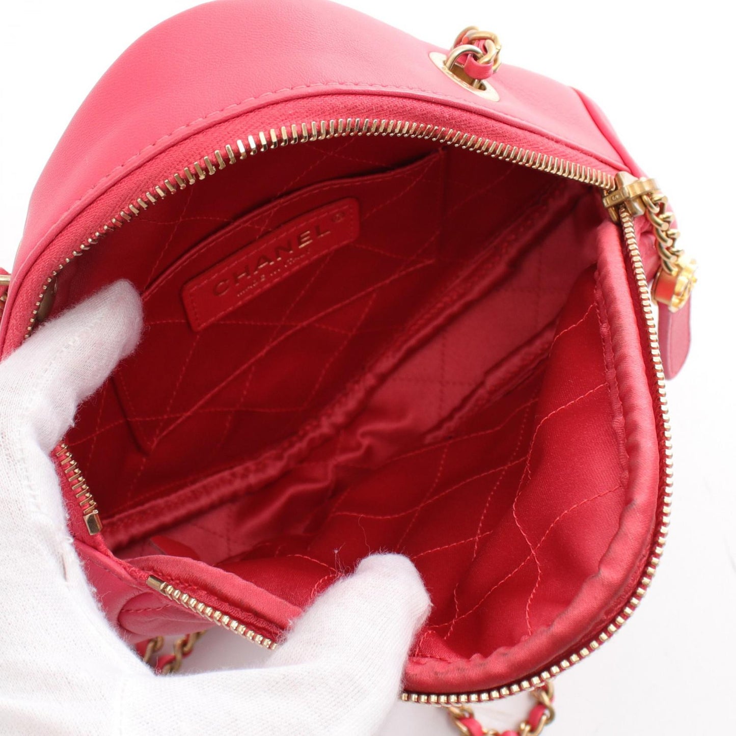 Chanel Matelasse Lambskin Shoulder Bag Pink
