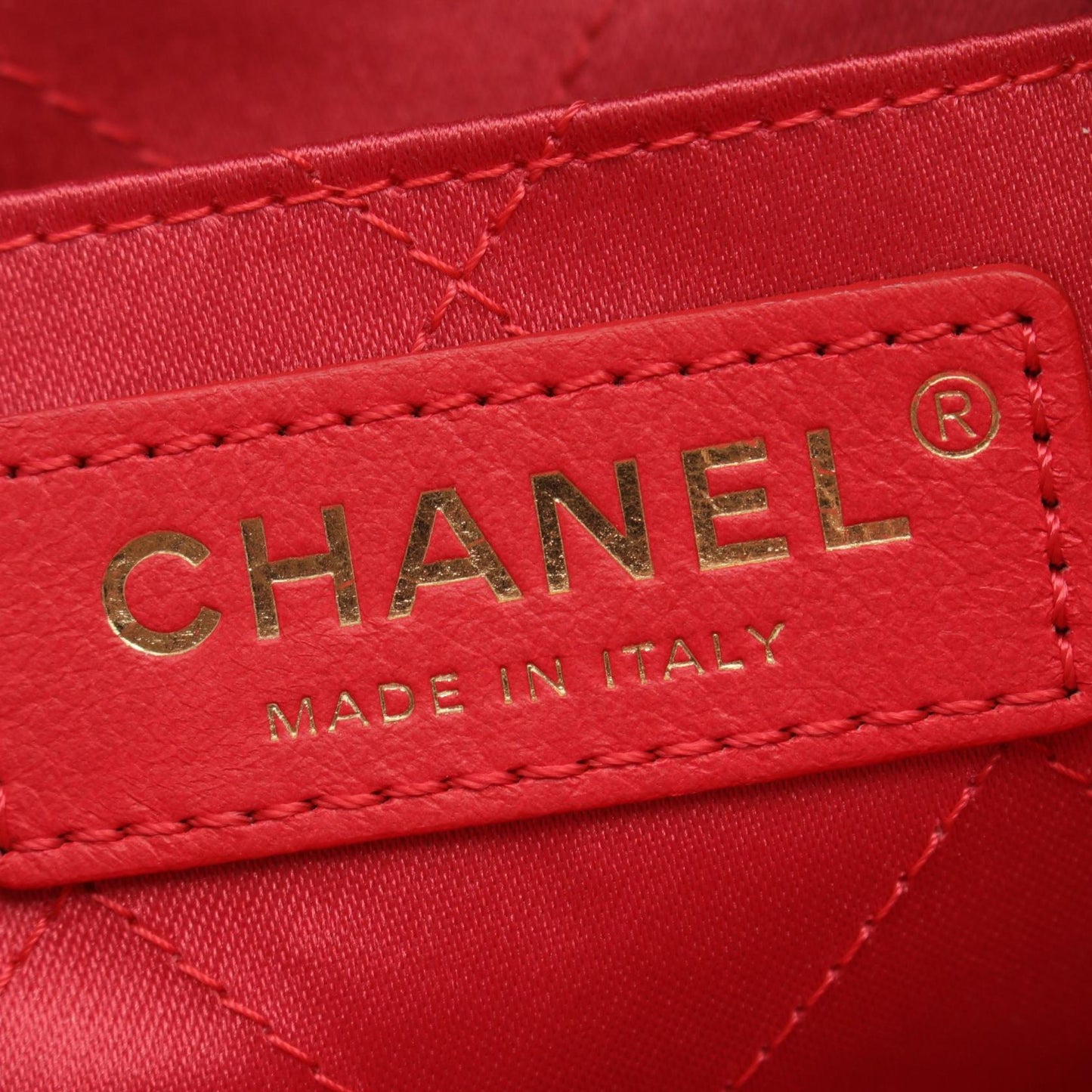 Chanel Matelasse Lambskin Shoulder Bag Pink
