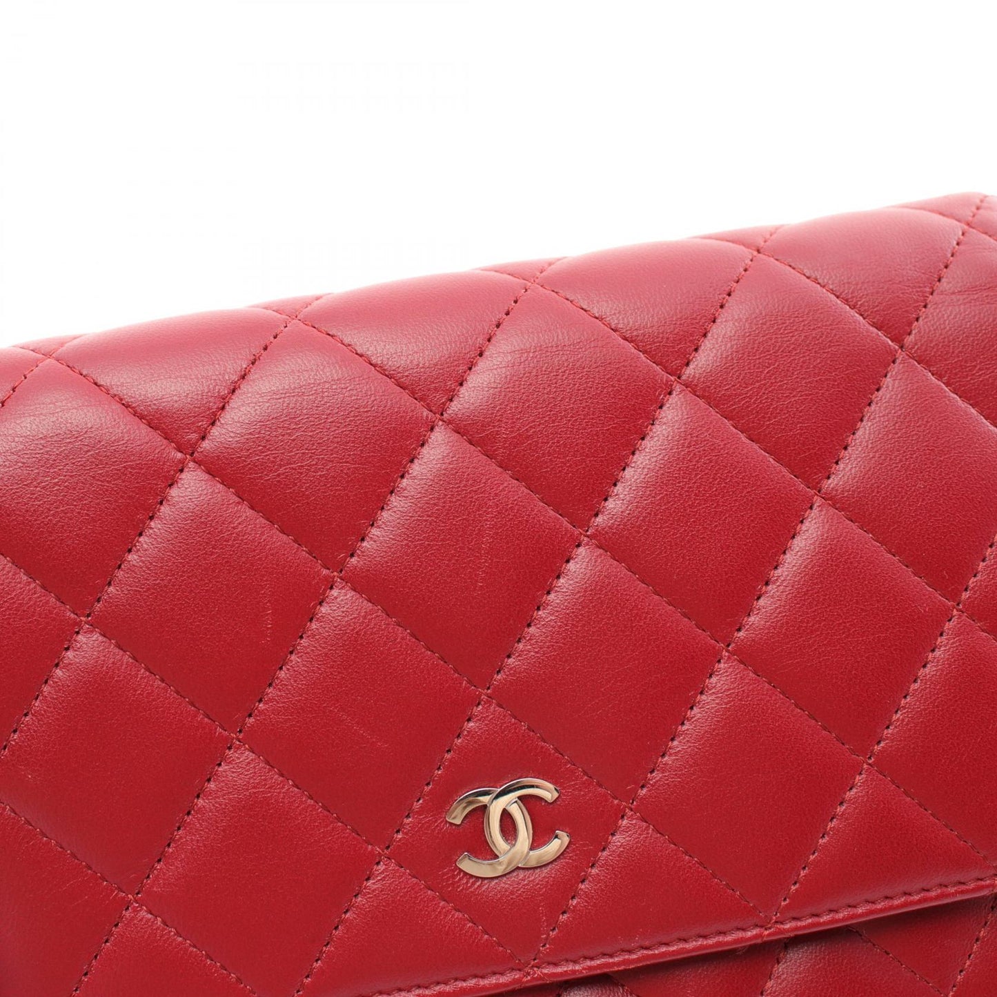 Chanel Matelasse Lambskin Shoulder Bag Red