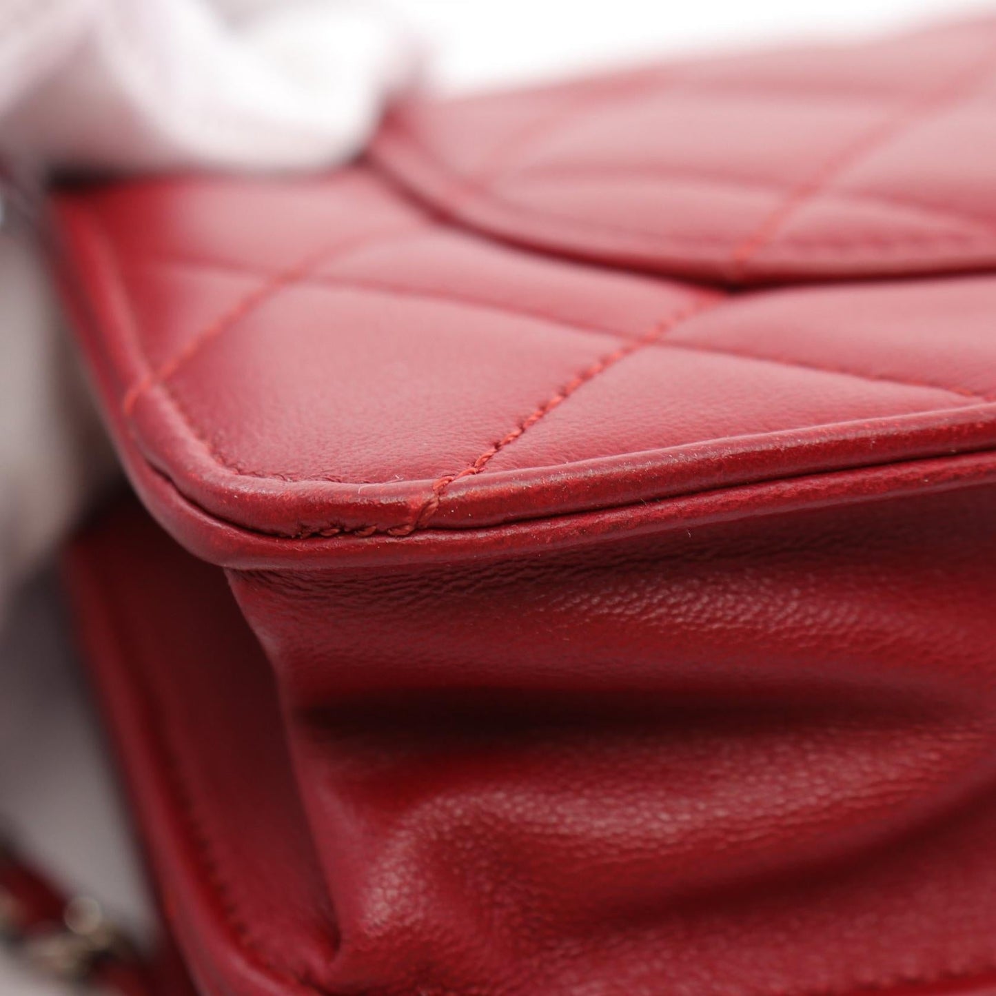 Chanel Matelasse Lambskin Shoulder Bag Red
