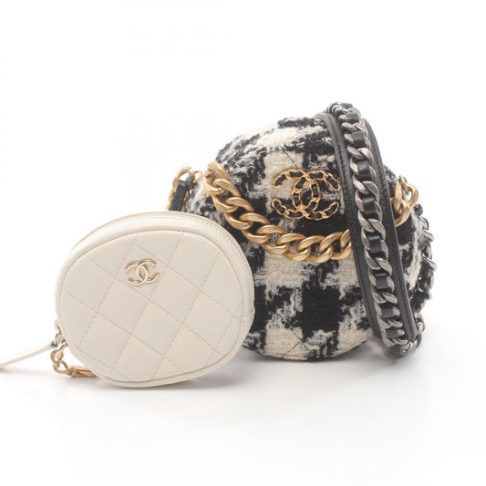 Chanel 19 Fabric Leather Shoulder Bag