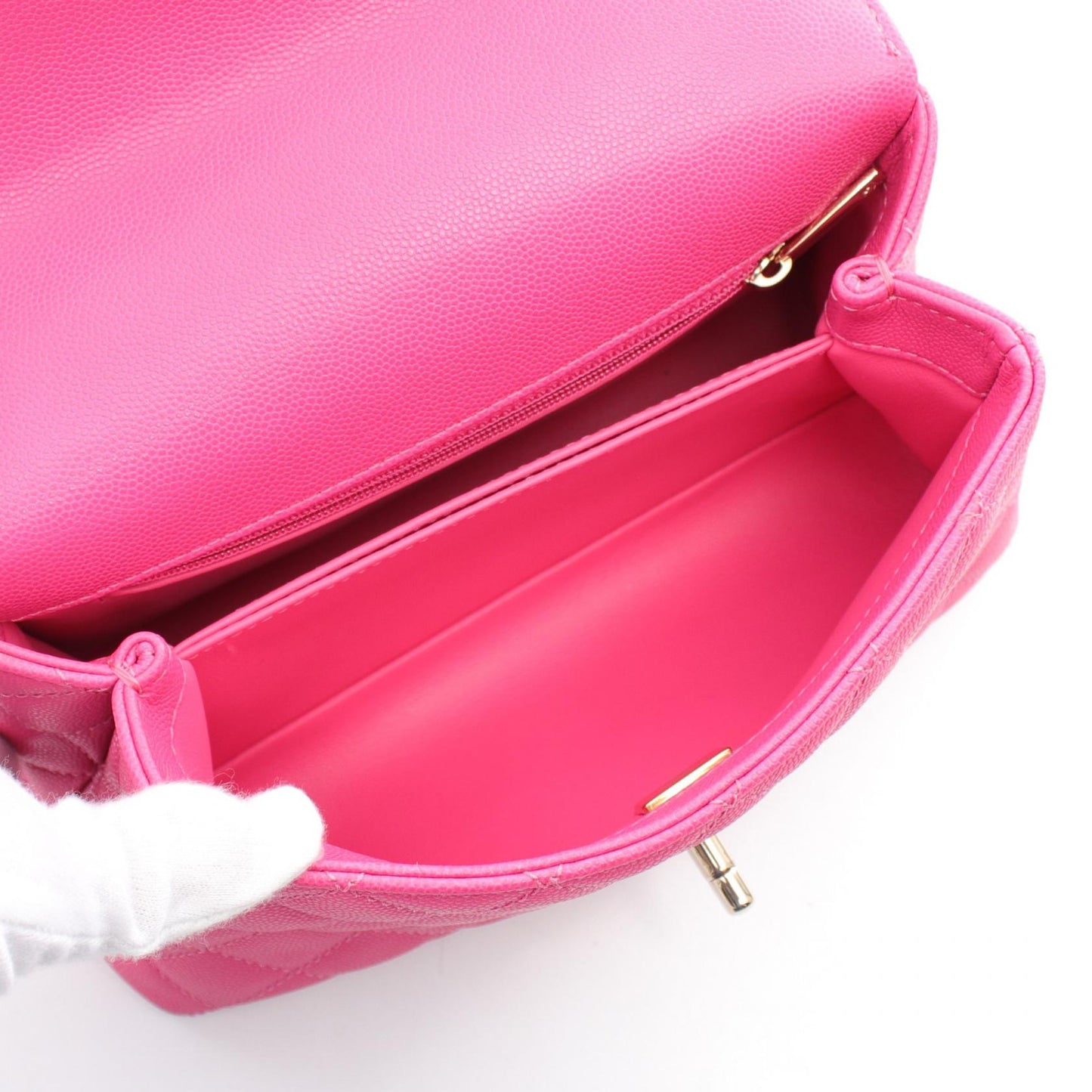 Chanel Caviar Coco Handle Flap Handbag A92990