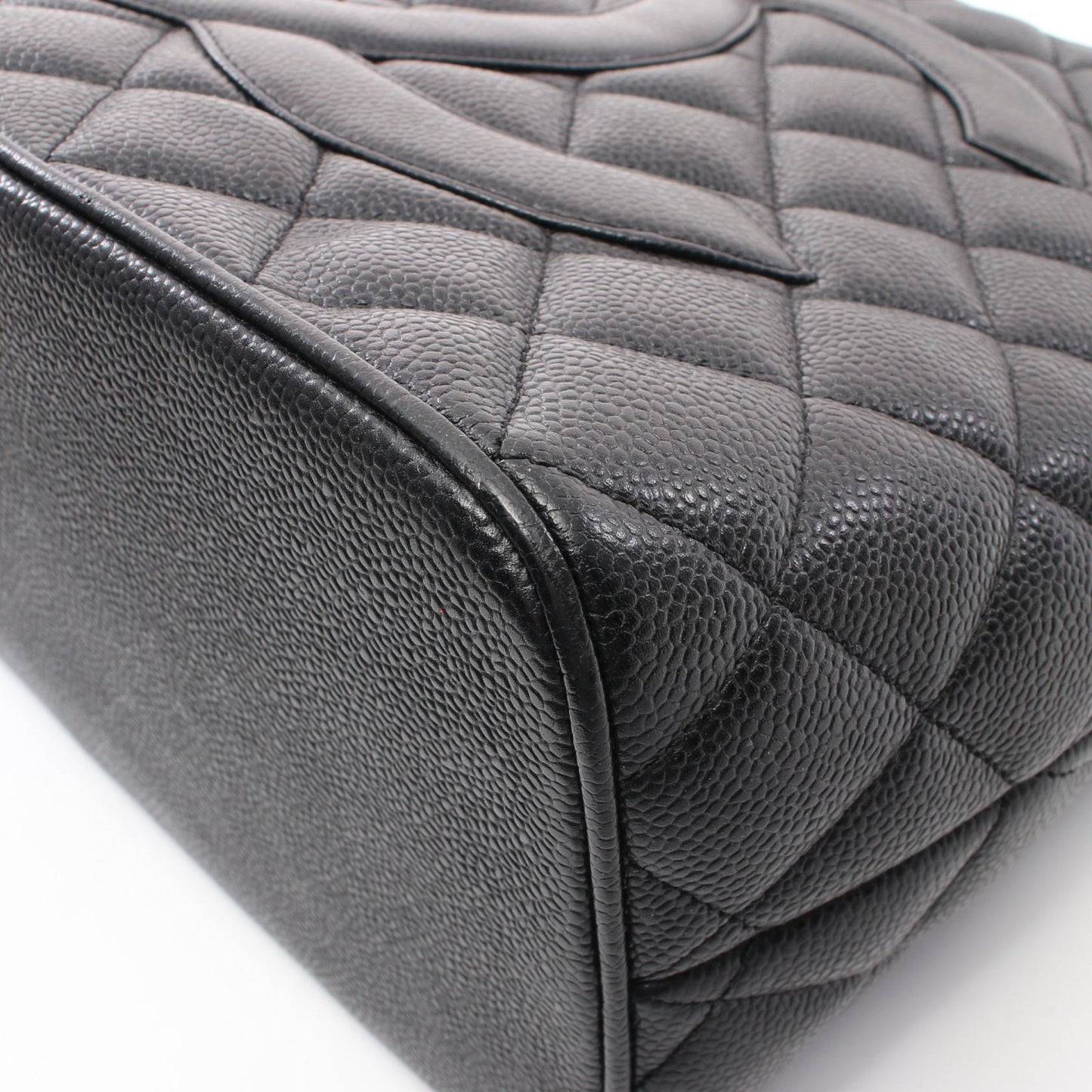 Chanel Caviar Skin Tote Bag Black A01804