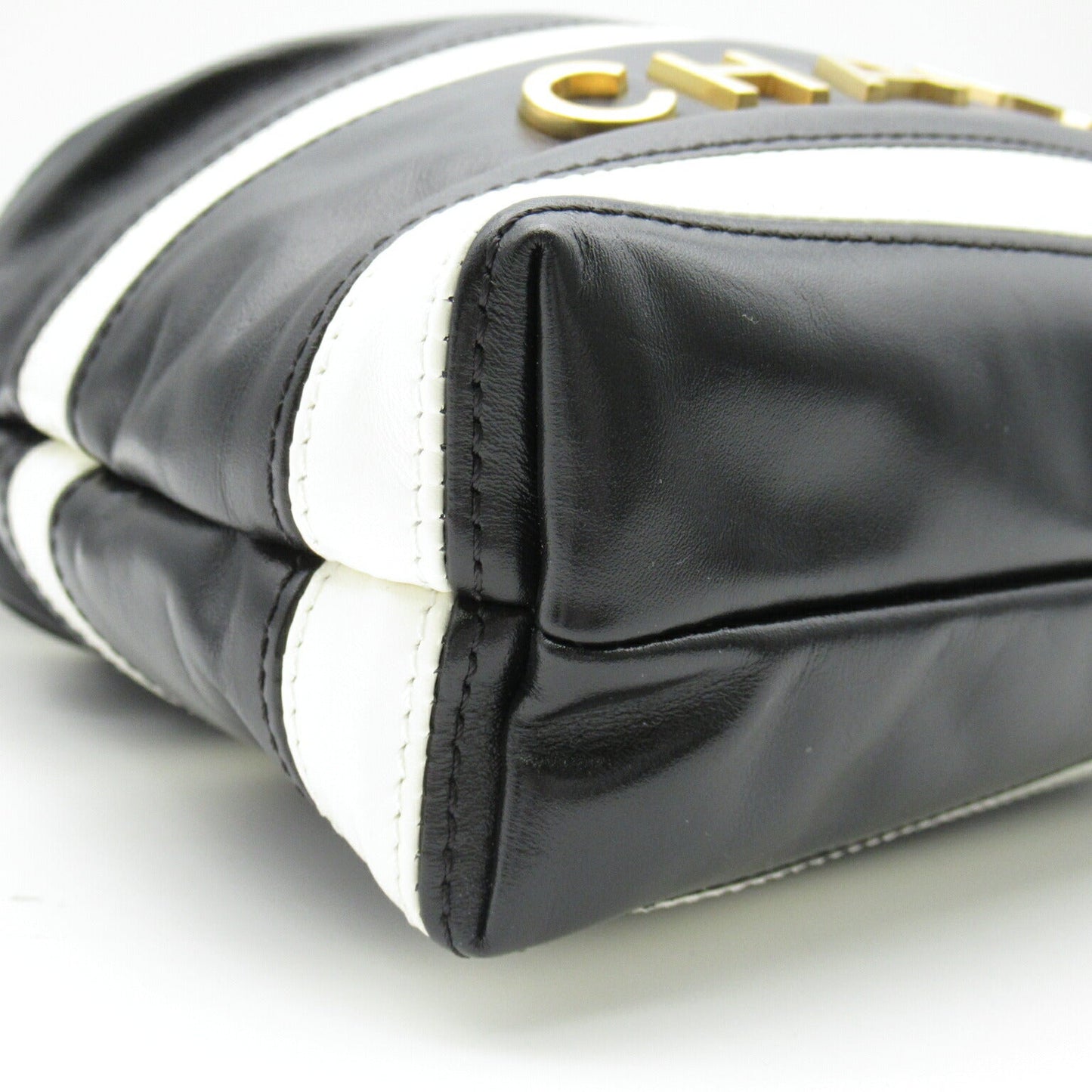 Chanel Mini Chain Shoulder Bag Black Leather