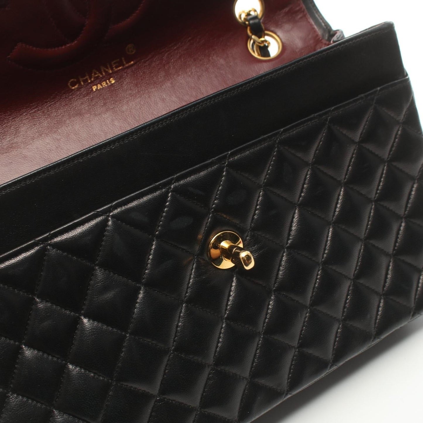 Chanel MATRASSE W Flap Chain Shoulder Bag Leather Shoulder Bag A01113 in New Condition