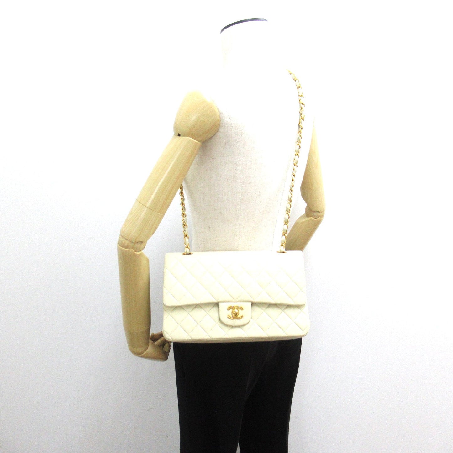 Chanel Medium Classic Double Flap Bag  Leather Shoulder Bag in New Condition