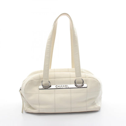 Chanel Chocolate Bar Leather Shoulder Bag