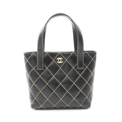 Chanel Wild Stitch Leather Tote Bag A18126