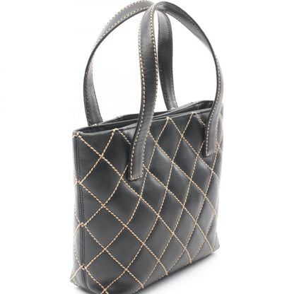 Chanel Wild Stitch Leather Tote Bag A18126