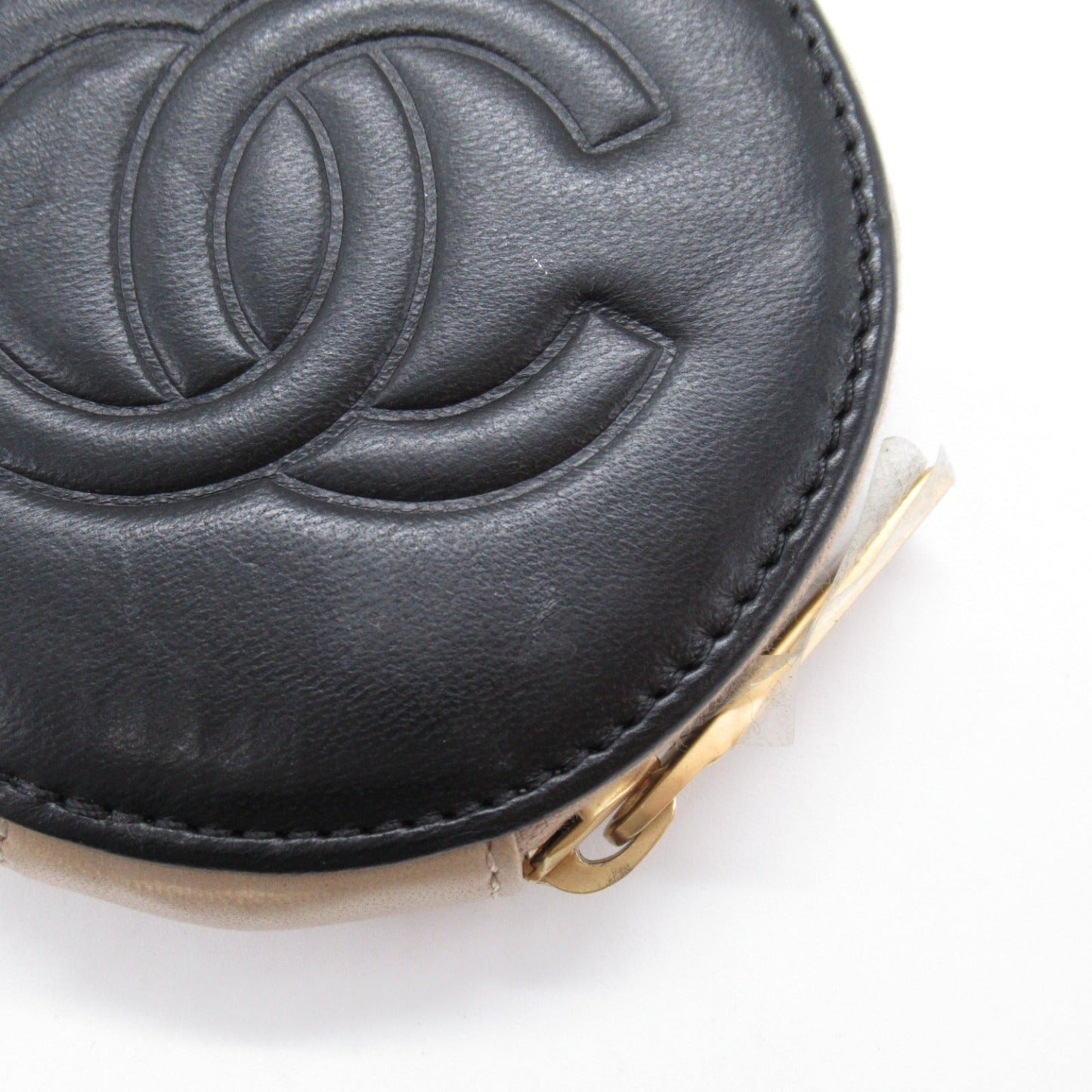 Chanel Camellia Round Zip Pouch Leather Vanity Bag 7849067 in New Condition