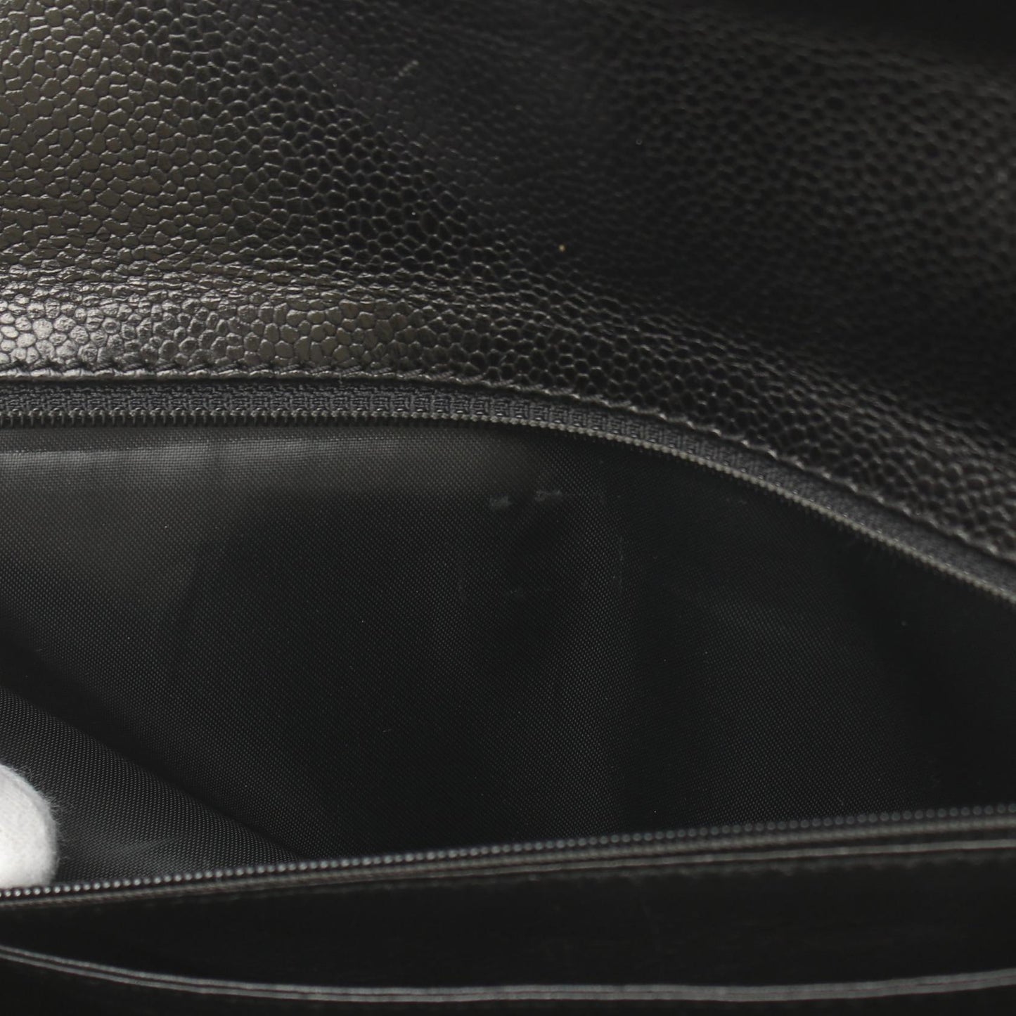 Chanel CC Caviar Matelasse Handbag Leather Handbag A12397 in New Condition