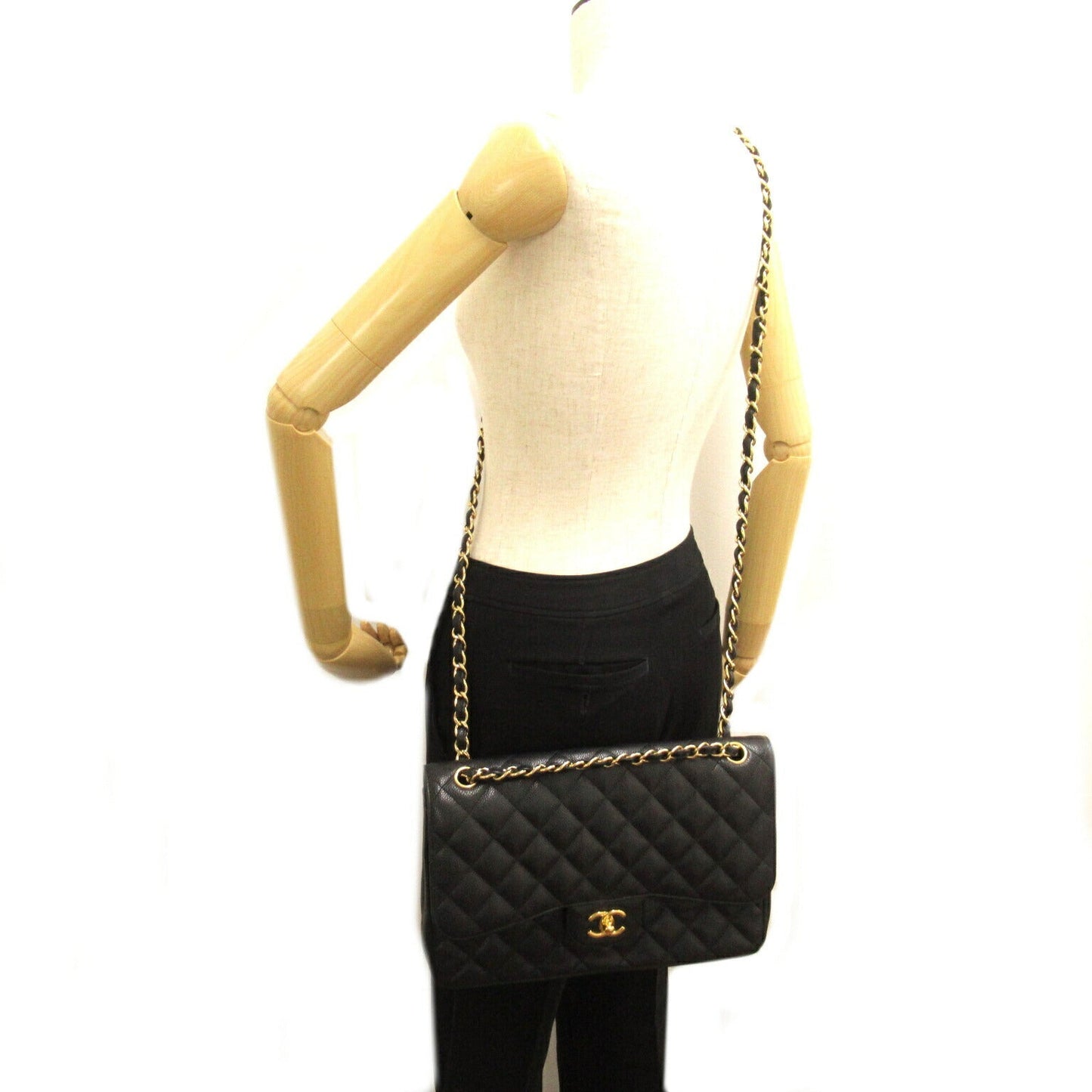 Chanel Caviar Skin Chain Shoulder Bag Black
