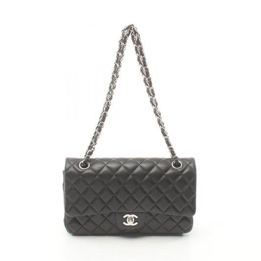 Chanel Matelasse Leather Shoulder Bag Black