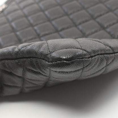Chanel Quilted Caviar Zip Clutch Bag Leather Clutch Bag in New Condition