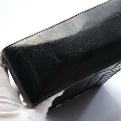 Chanel CC Chocolate Bar Bag  Leather Shoulder Bag in New Condition