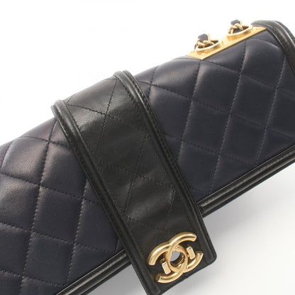 Chanel Matelasse Shoulder Bag Leather Shoulder Bag in Great Condition