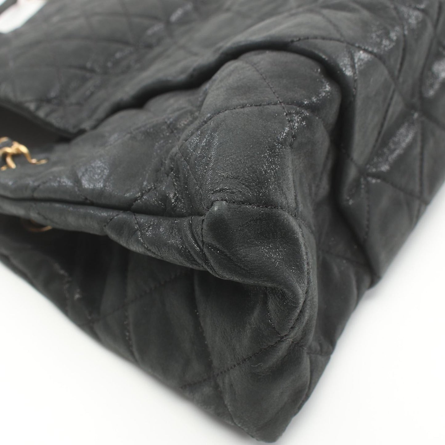 Chanel CC Chic Quilted Flap Bag  Canvas Shoulder Bag in New Condition