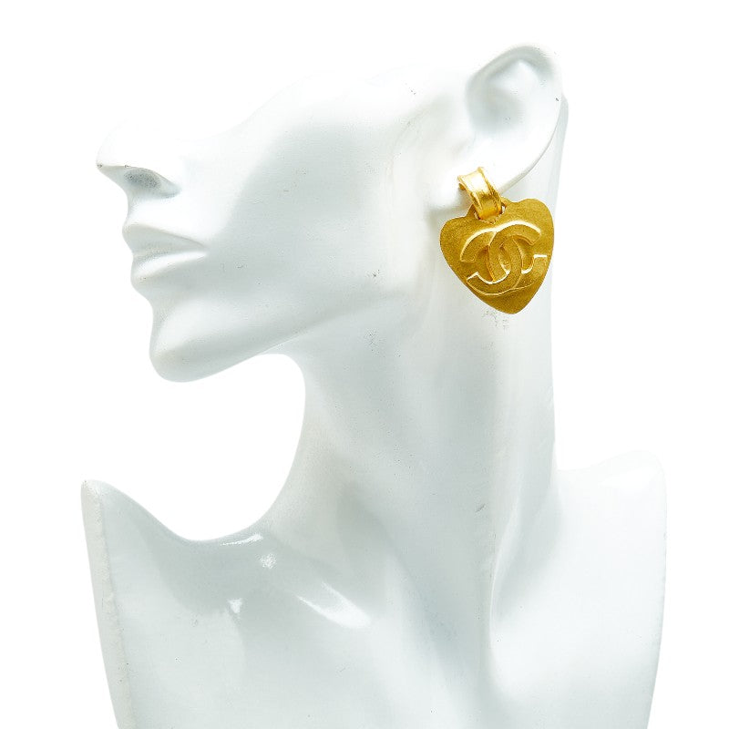 Chanel Vintage Heart Motif Earrings Gold