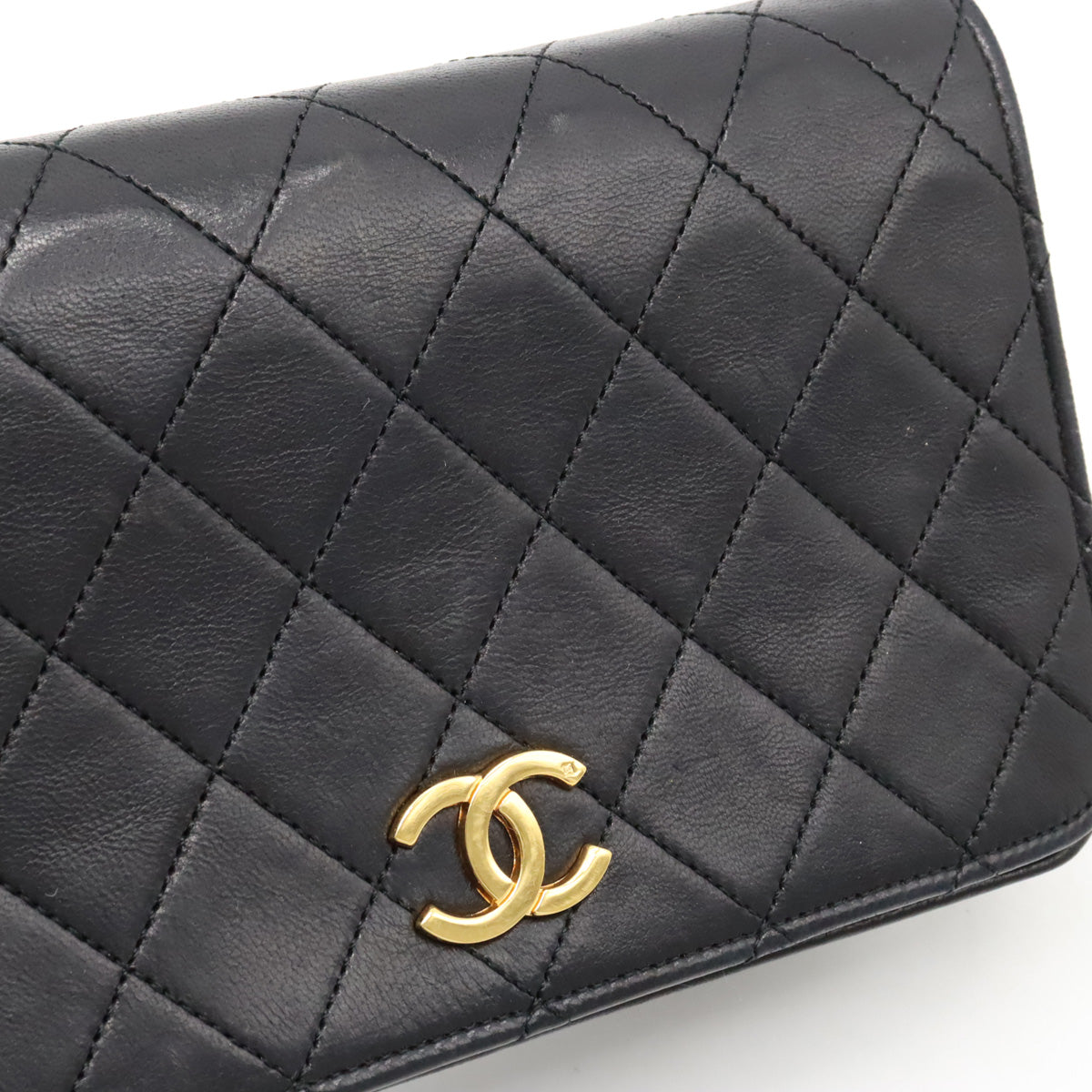 Chanel Matelasse Coco Mark Leather Shoulder Bag A03571