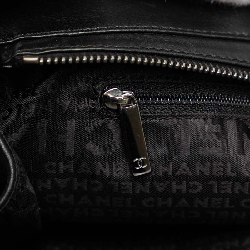 Chanel Leather Chocobar Logo Chain Shoulder Tote Bag